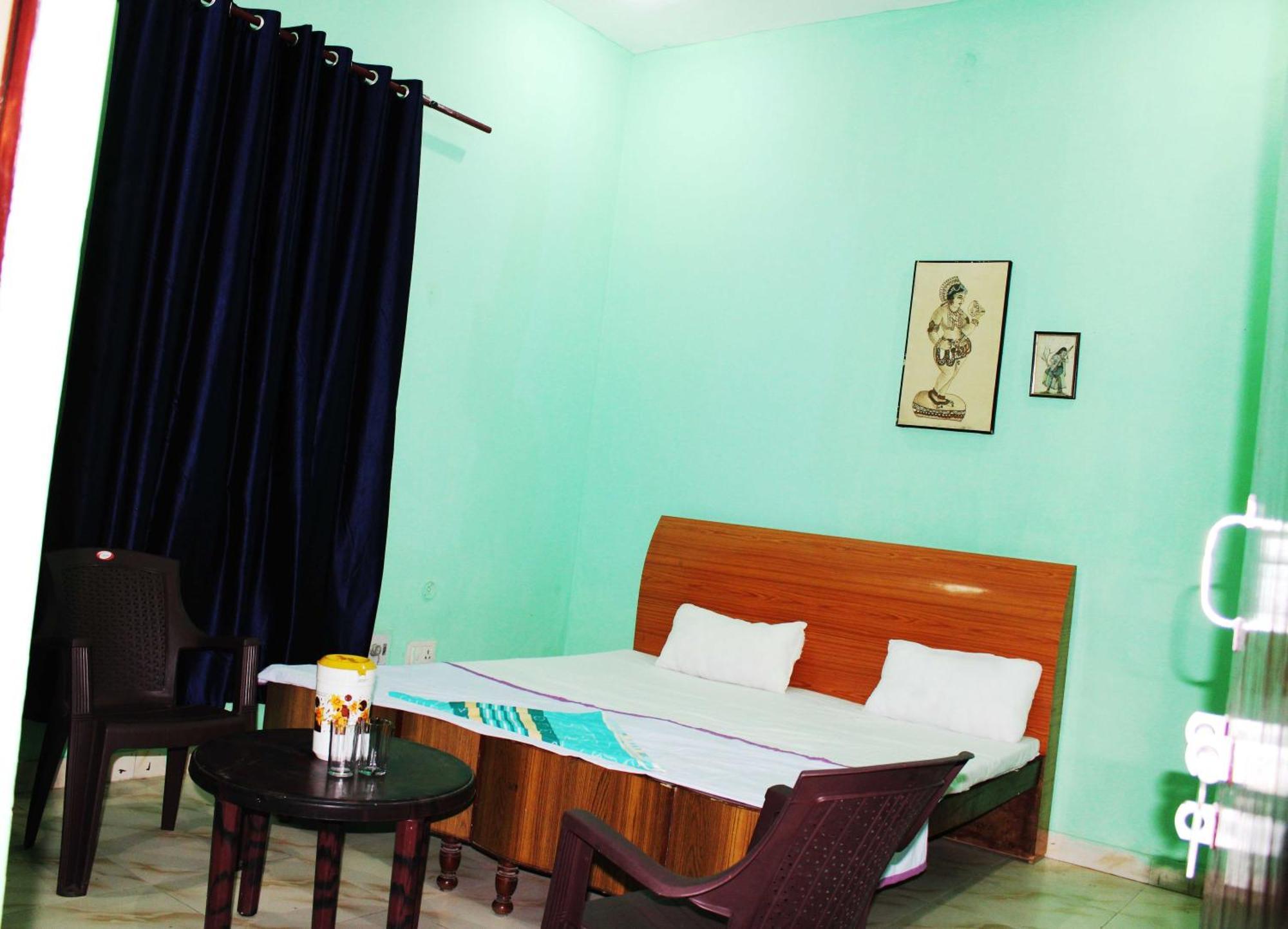SPOT ON 93693 Hotel Gracious Inn Lucknow Exterior foto
